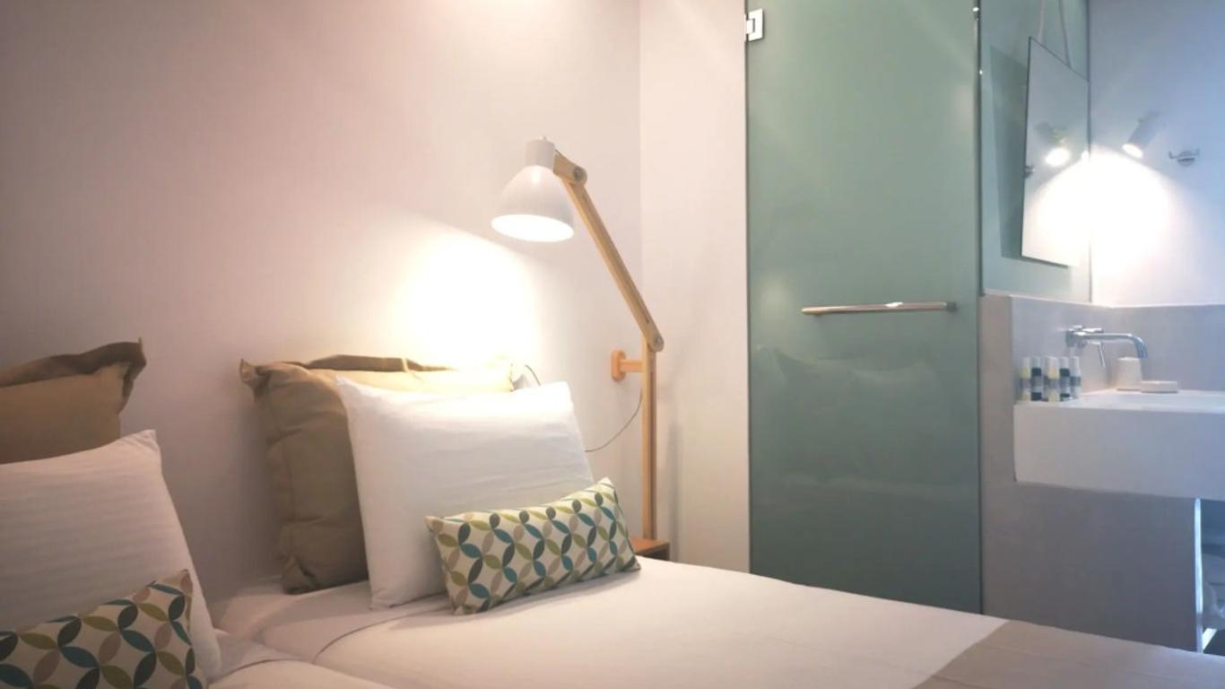 Kouros Seasight Hotel