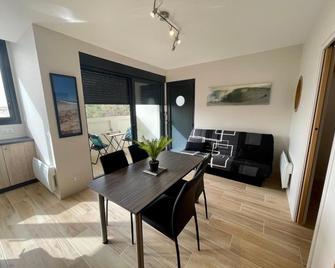 Les terrasses de l'océan A11 - Mimizan - Dining room