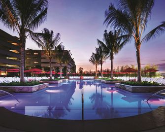 Borgata Hotel Casino and Spa - אטלנטיק סיטי - בריכה