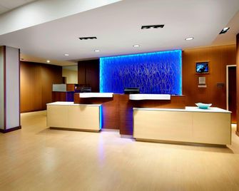 Fairfield Inn by Marriott Inn & Suites Wheeling at The Highlands - Triadelphia - Recepción
