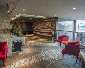 Hotel Kimaya Slipi Jakarta By Harris - Jakarta - Lobby