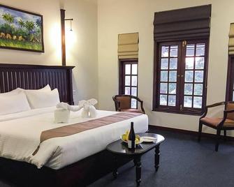 Hotel Nippon Colombo - Colombo - Bedroom