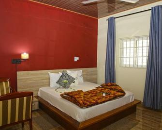Grand Star Hotel - Accra - Bedroom