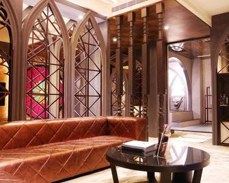 Refinement Motel - טאיצ'ונג - סלון