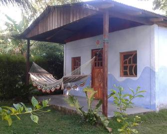 Rosa's Lake Cabins - Mérida - Patio