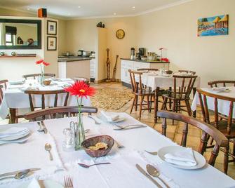 لالابانزي جيست لودج - بورت إليزابيث - مطعم