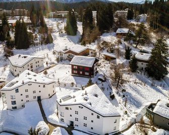 Romantic 3-Room Apartment (85m2) - Flims - Outdoors view