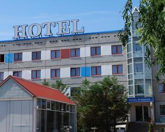 Hotel Horizont Gmbh - Neubrandenburg - Budova