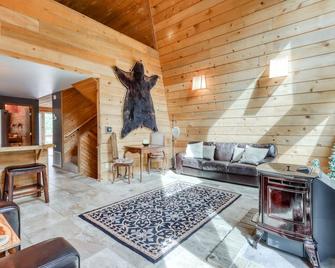 Sisters Secret - Sisters - Living room