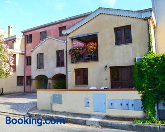 B&b Porto Frailis - Arbatax - Building