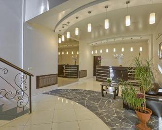 Ladoga Hotel - Petrozavodsk - Lobby