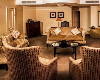 Southern Sun Bloemfontein - Bloemfontein - Huiskamer