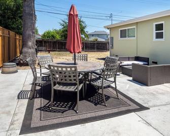 Modern 3br In Silicon Valley - Bbq & Netflix - Santa Clara - Patio