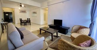 Sumai Hotel Apartment - Kuala Terengganu - Vardagsrum