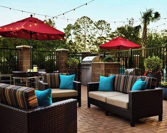 TownePlace Suites by Marriott Ventura Oxnard - Oxnard - Patio
