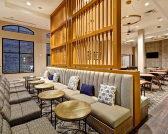 Homewood Suites by Hilton Greenville Downtown - Greenville - Lounge