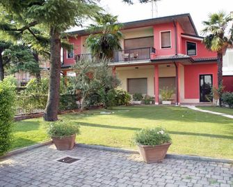 B&B Silvia - Βερόνα - Κτίριο