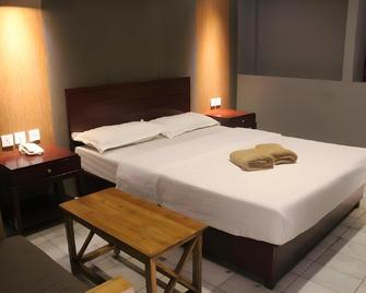 Hotel Mustika Senen - Yakarta - Habitación