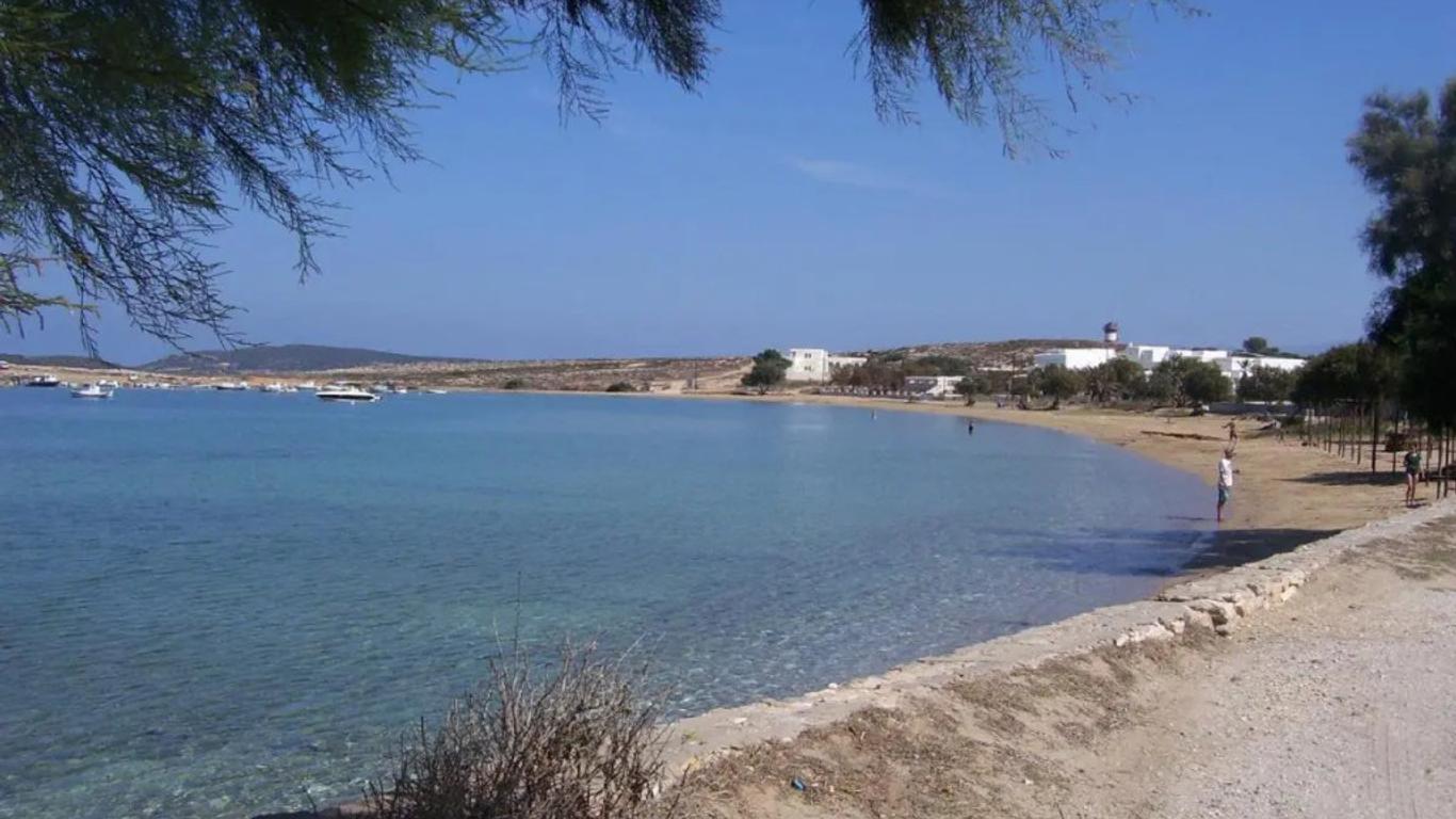 Hotel Roussos Beach