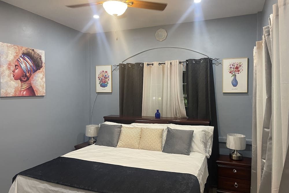 The Colosseum - באסטר - חדר שינה