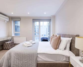 Stunning 2 Bed-hosted by Sweetstay - London