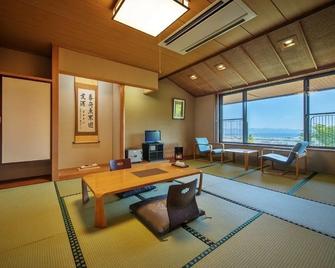 Lake View Inawashiro - Inawashiro - Eetruimte