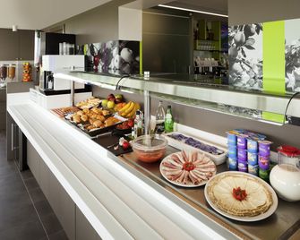 Ibis Styles Lleida Torrefarera - Lérida - Bar