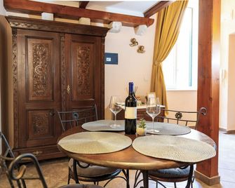 Amoret Apartments - Dubrovnik - Dining room