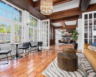 Stonehouse Inn, Santa Rosa - Private King Suite # 3 - Santa Rosa - Lobby