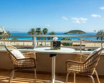 First Line Cosy Apartment - Magaluf - Balcone