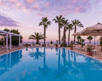 Arìa Residenze D'amare - Crotone - Pool