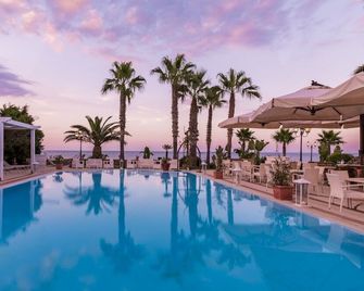 Arìa Residenze D'amare - Crotone - Pool