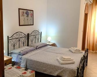 La Saracina - Presicce - Camera da letto