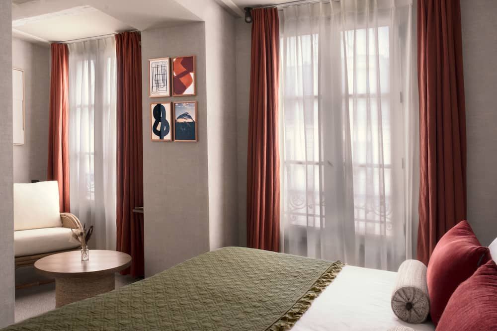 Bedroom view of Hotel Sookie