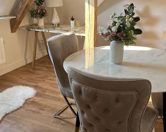 Pleasant view exclusive ambience with balcony - Remscheid - Jadalnia