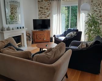 House Near Jazz In Marciac - Viella - Sala de estar