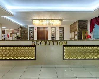 Kilikya Hotel - Kizkalesi - Recepción