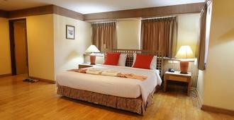 Pin Hotel - Lampang - Schlafzimmer