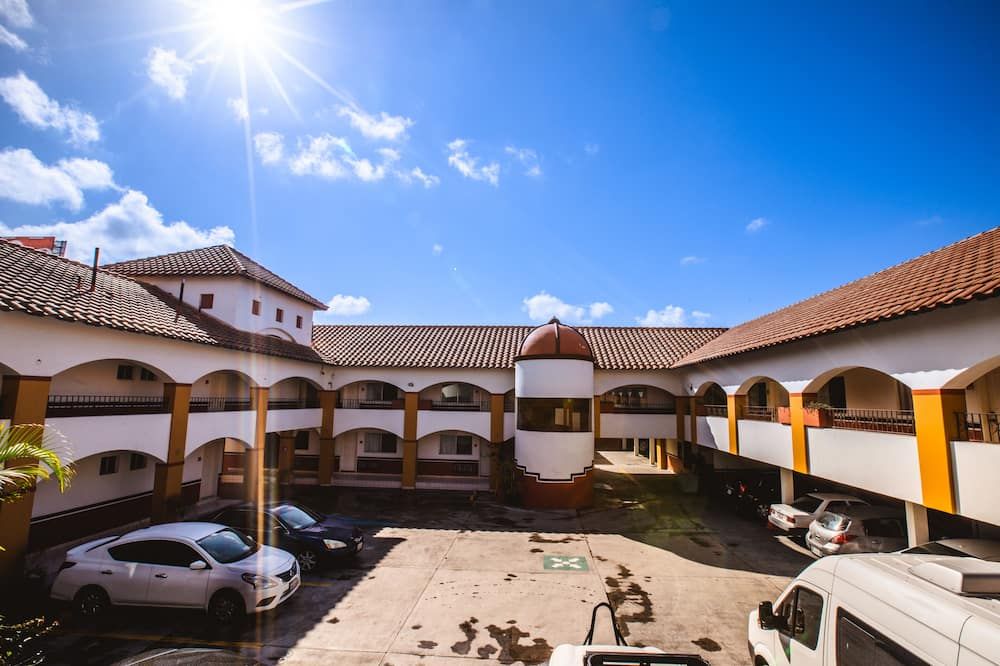 Del Mar Inn Playas - Tijuana