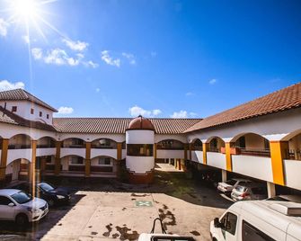 Del Mar Inn Playas - Tijuana