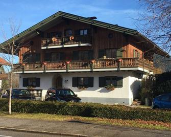 Apartment Ape Maja - Bad Wiessee - Building