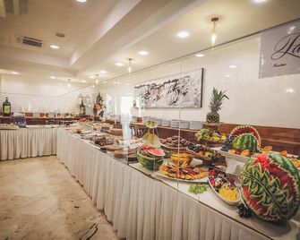 Hotel Le Palme - Capaccio - Buffet