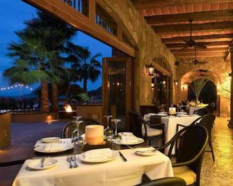 Spectacular Views! Luxurious Two Bedroom Suite at The Islands of Loreto - Ligui - Restaurante