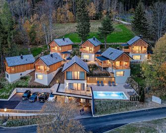 Hideaway Hotel Montestyria Chalets & Suiten - Mariazell - Budova