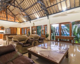 Bougainville Hill Villa - Jembrana - Lobby