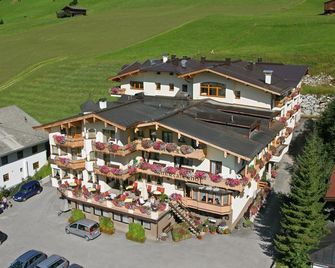 Wohlfühlhotel Innertalerhof - Gerlos - Building