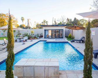 Olivoak - Harare - Piscina