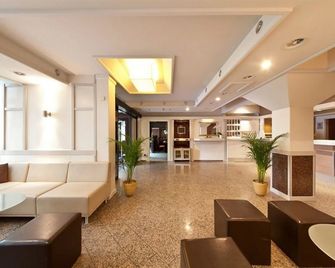 ガーナー ホテル フランクフルト パルメンガルテン バイ IHG - フランクフルト - ロビー