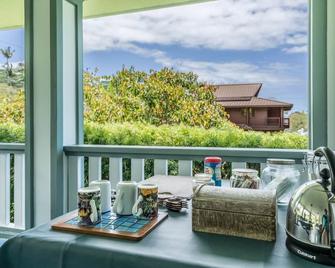 Old Hawaiian Bed and Breakfast - Hilo - Balcony