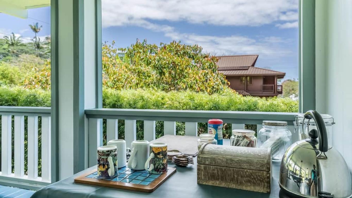 Old Hawaiian Bed and Breakfast